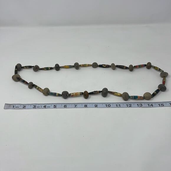 Paper mache long beaded necklace - Picture 4 of 6
